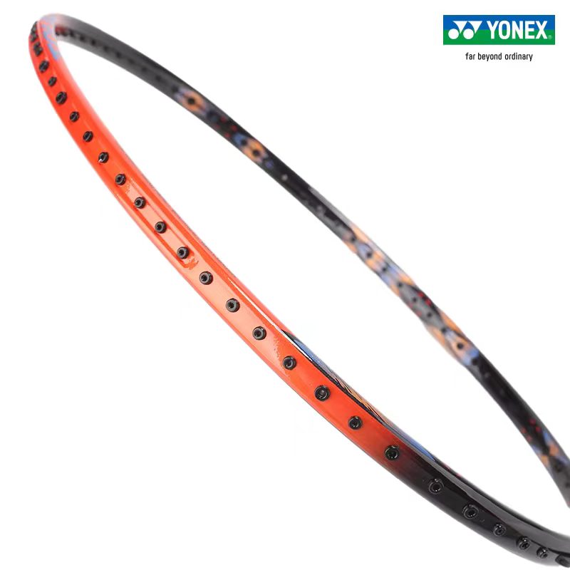 YONEX Astrox Series ASTROX 77  - đánh giá và giá Yonex Racket Carbon